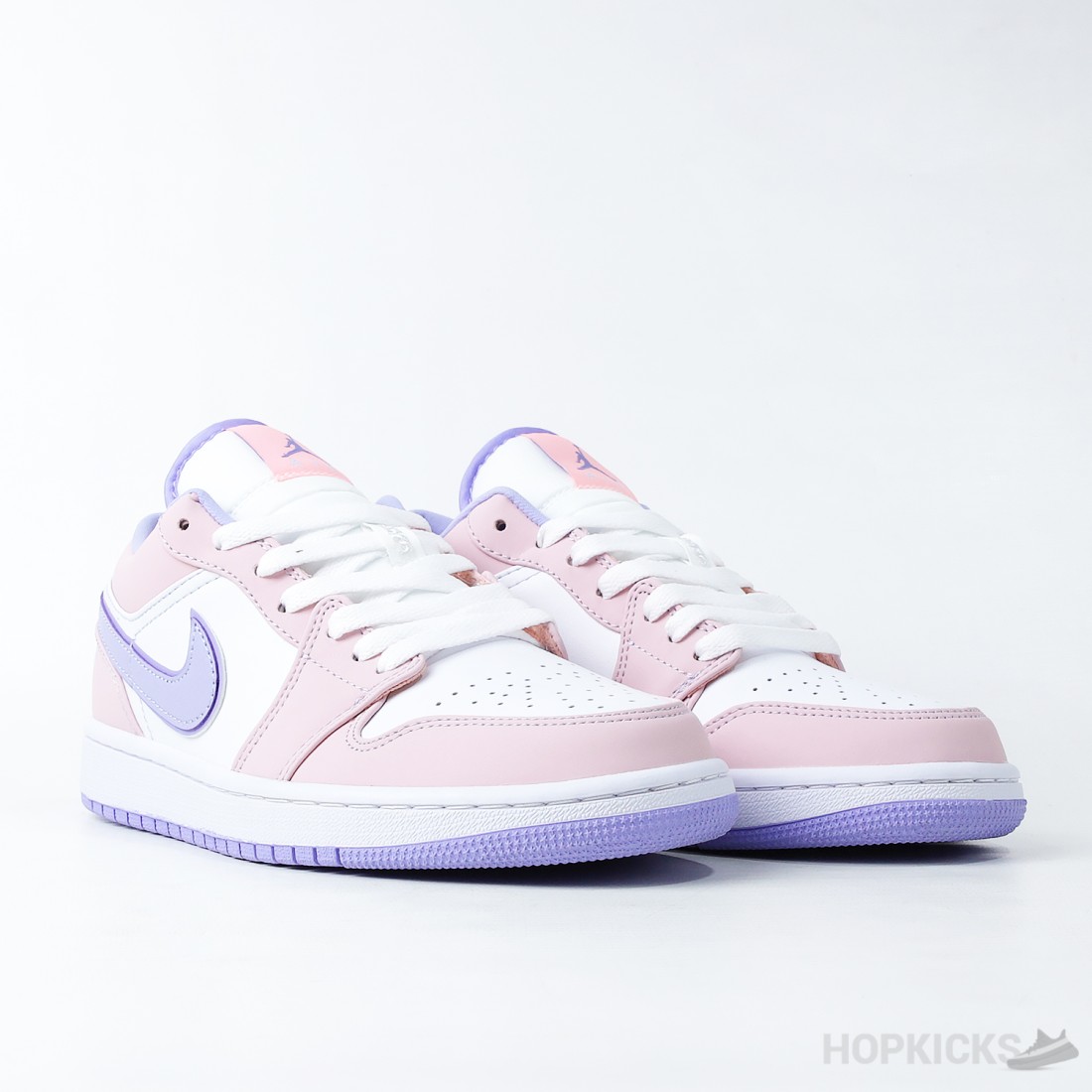 aj1 low se arctic punch